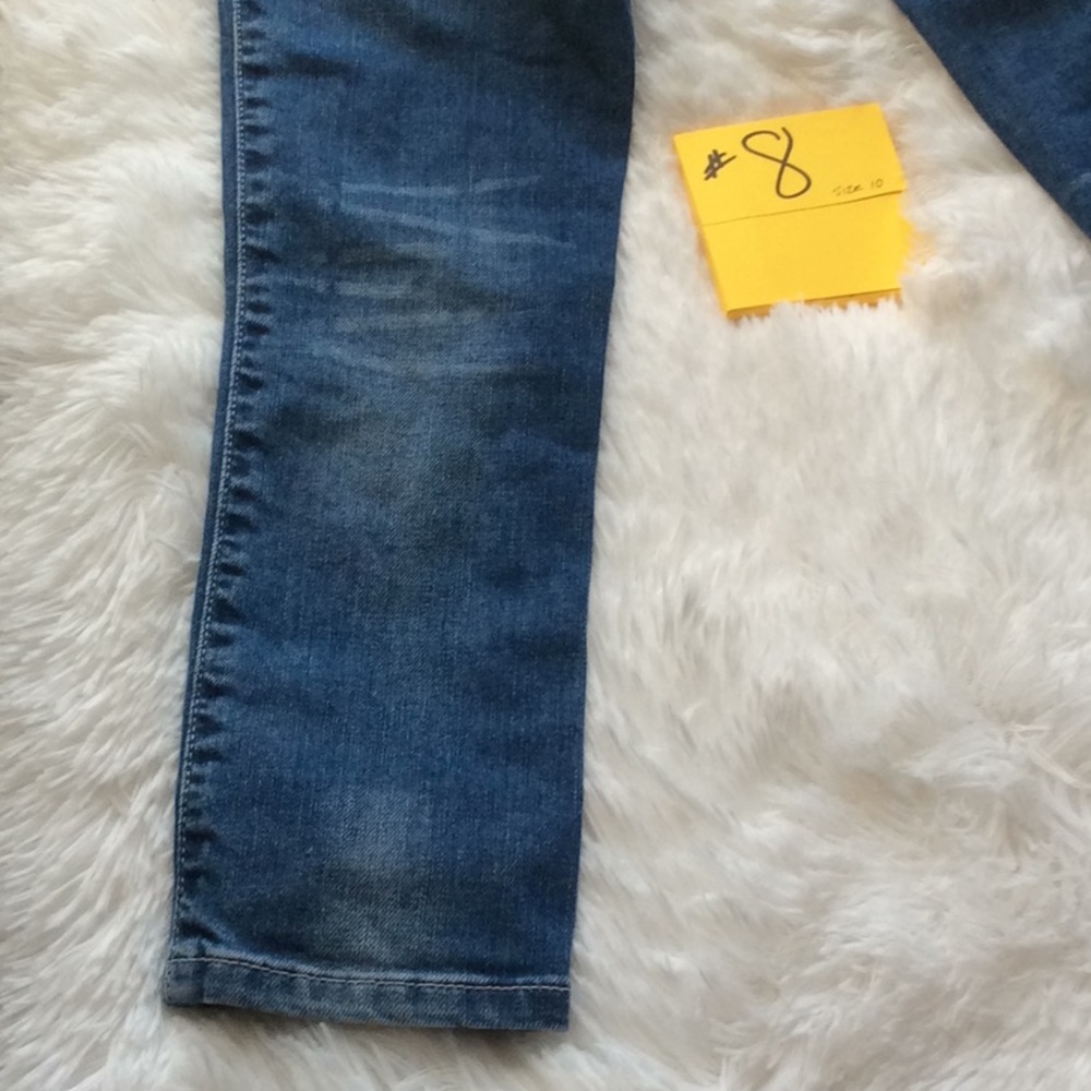 IOIO Jeans - Picture 5 of 8